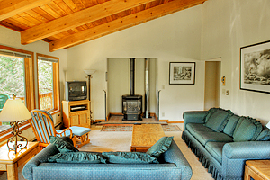 Lodge inside the gates of Yosemite National Park.