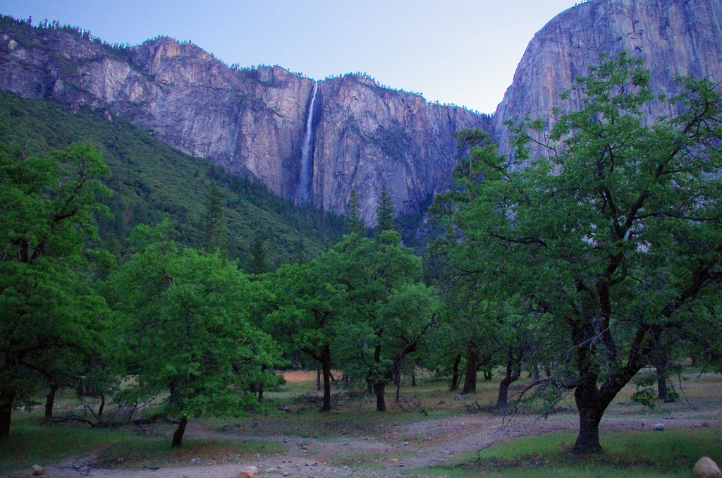 Waterfalls of Yosemite - Ribbon Falls