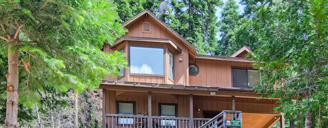 Yosemite 5 Reasons To Lodge Inside The Park Vs Outside Scenic